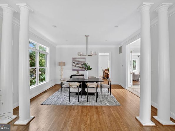 1829 47TH Place NW, Washington DC 20007