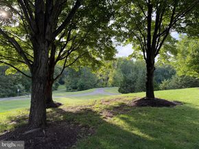 5295 Cozy Glen Lane, Alexandria VA 22312