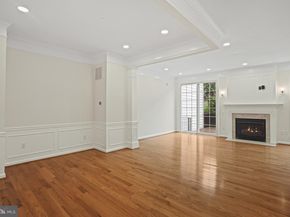 5295 Cozy Glen Lane, Alexandria VA 22312