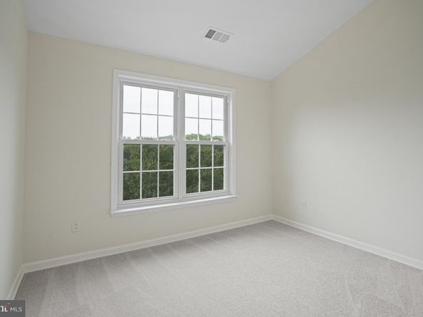 5295 Cozy Glen Lane, Alexandria VA 22312