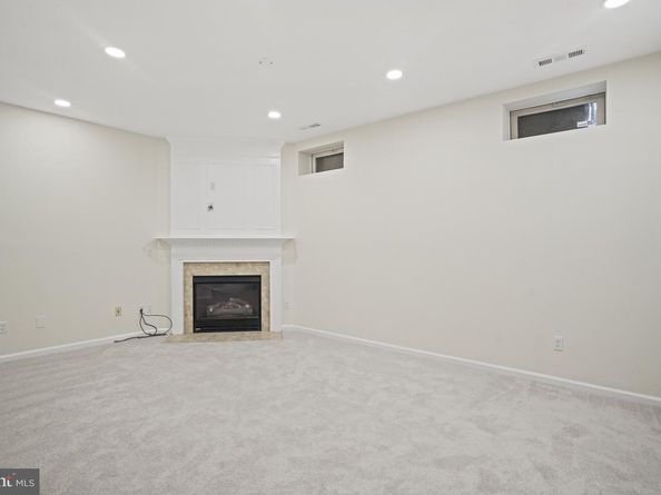 5295 Cozy Glen Lane, Alexandria VA 22312