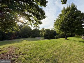 5295 Cozy Glen Lane, Alexandria VA 22312