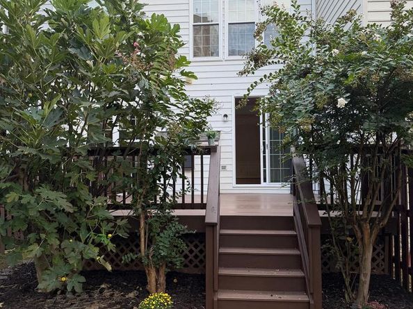 5295 Cozy Glen Lane, Alexandria VA 22312