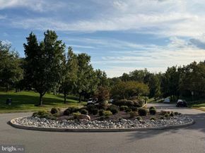 5295 Cozy Glen Lane, Alexandria VA 22312