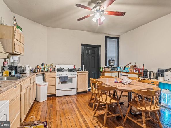 4123 Woodland Avenue, Philadelphia PA 19104