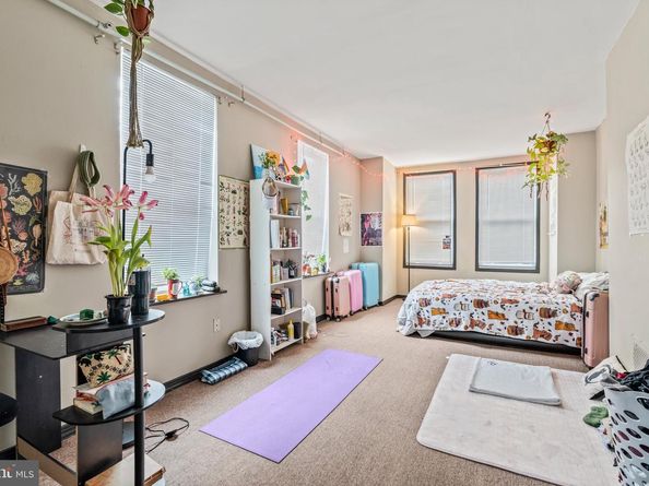 4123 Woodland Avenue, Philadelphia PA 19104