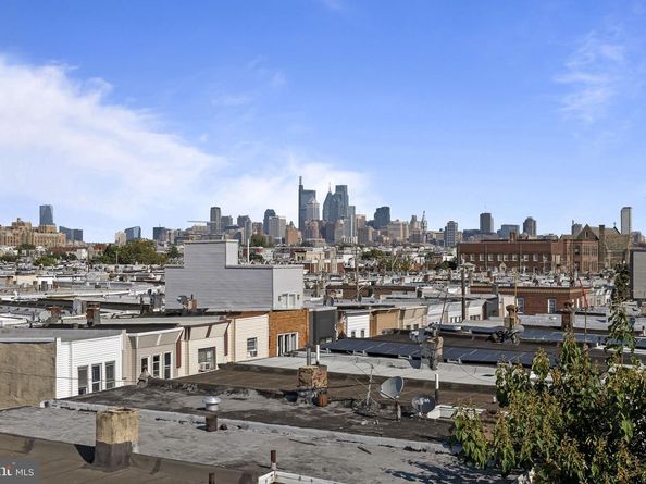 2544 S 2nd Street, Philadelphia PA 19148