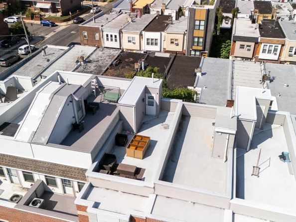 2544 S 2nd Street, Philadelphia PA 19148