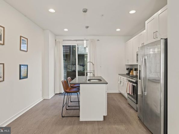 2544 S 2nd Street, Philadelphia PA 19148