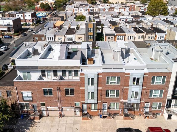 2544 S 2nd Street, Philadelphia PA 19148