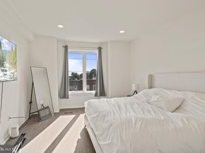 2544 S 2nd Street, Philadelphia PA 19148