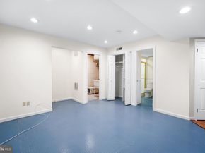 34 N Garfield Street, Arlington VA 22201