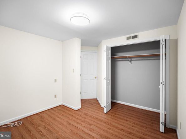 34 N Garfield Street, Arlington VA 22201