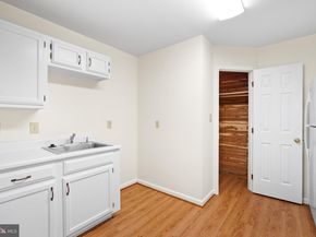 34 N Garfield Street, Arlington VA 22201