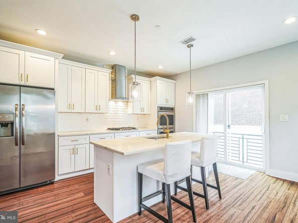 1628 S 21st Street, Philadelphia PA 19145