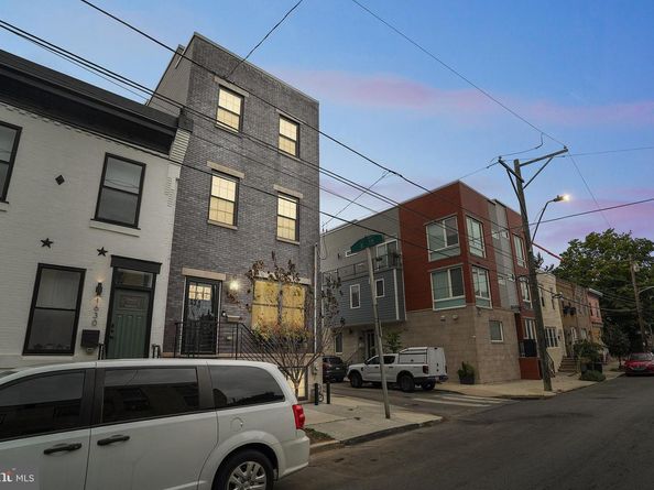 1628 S 21st Street, Philadelphia PA 19145