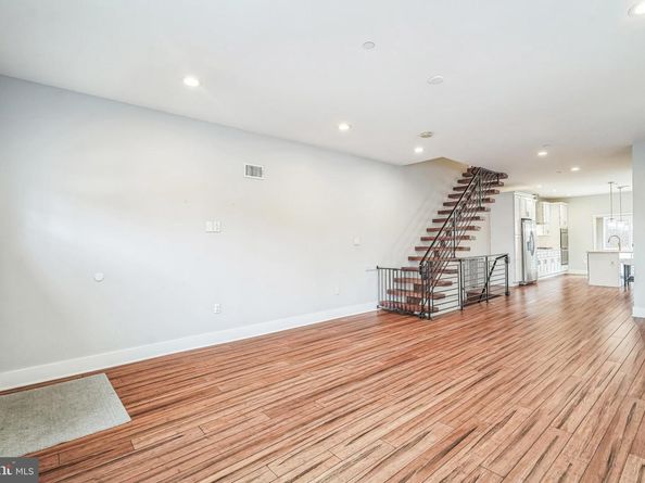 1628 S 21st Street, Philadelphia PA 19145