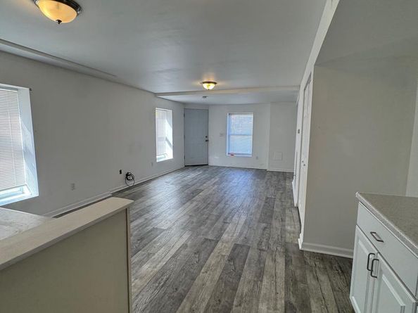 7501 Torresdale Avenue, Philadelphia PA 19136