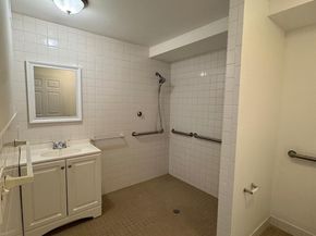 7501 Torresdale Avenue, Philadelphia PA 19136