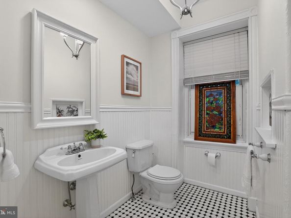 100 W Phil Ellena Street, Philadelphia PA 19119