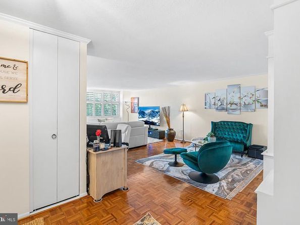 7301 Coventry Avenue 502, Elkins Park PA 19027