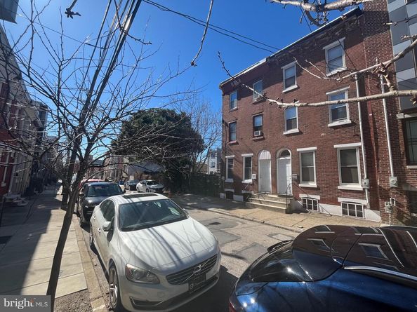 1908 E Arizona Street, Philadelphia PA 19125
