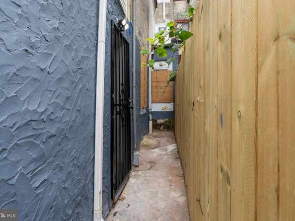 3147 Euclid Avenue, Philadelphia PA 19121