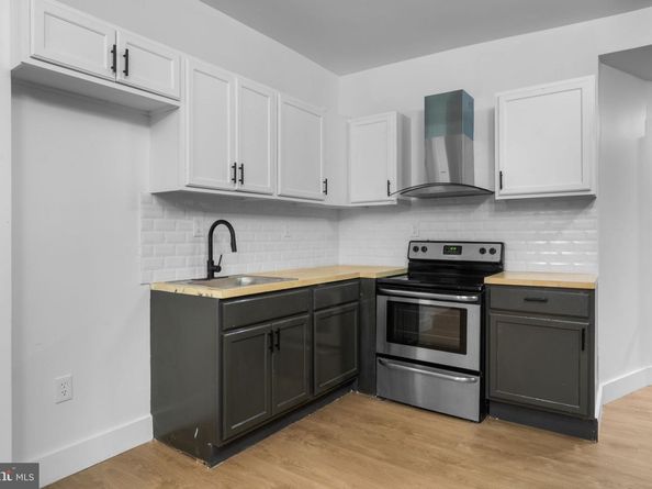 3147 Euclid Avenue, Philadelphia PA 19121