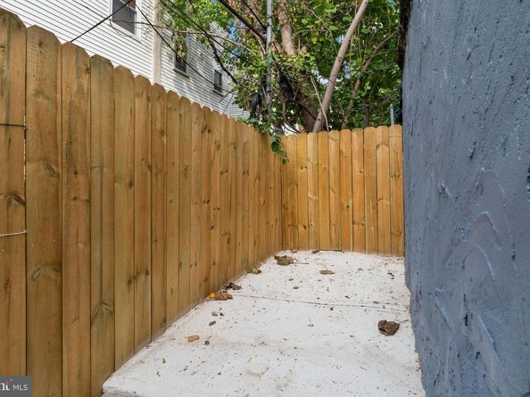 3147 Euclid Avenue, Philadelphia PA 19121