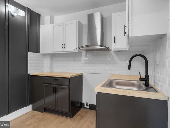 3147 Euclid Avenue, Philadelphia PA 19121