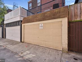 1215 Spruce Street 301, Philadelphia PA 19107