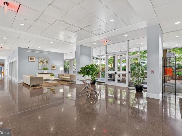 800 4TH Street SW S221, Washington DC 20024