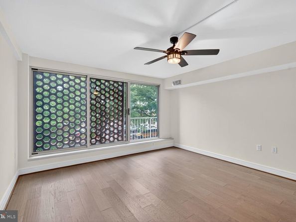 800 4TH Street SW S221, Washington DC 20024