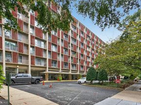 800 4TH Street SW S221, Washington DC 20024