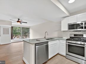 800 4TH Street SW S221, Washington DC 20024