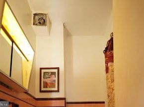 4939 N 9TH Street, Philadelphia PA 19141