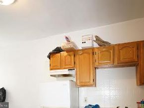 4939 N 9TH Street, Philadelphia PA 19141