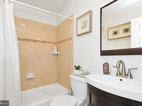 528 Cedarbrook Road, Southampton PA 18966