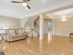 4694 Helen Winter Terrace, Alexandria VA 22312
