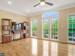 4694 Helen Winter Terrace, Alexandria VA 22312