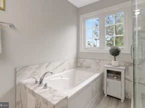 4694 Helen Winter Terrace, Alexandria VA 22312