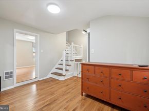 933 League Street, Philadelphia PA 19147