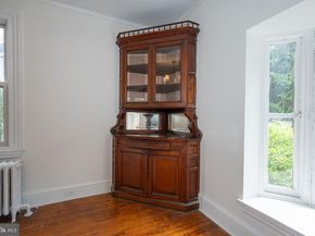 562 Barrett Avenue, Haverford PA 19041