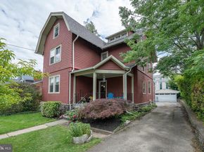 562 Barrett Avenue, Haverford PA 19041