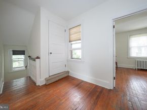 562 Barrett Avenue, Haverford PA 19041