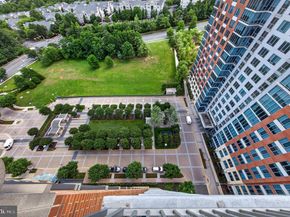 8220 Crestwood Heights Drive 407, Mclean VA 22102