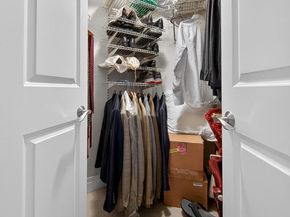 8220 Crestwood Heights Drive 407, Mclean VA 22102