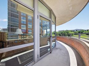 8220 Crestwood Heights Drive 407, Mclean VA 22102