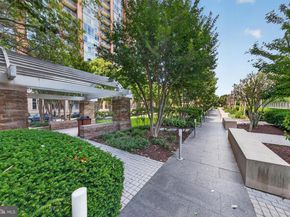 8220 Crestwood Heights Drive 407, Mclean VA 22102