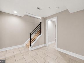 1446 S Taylor Street, Philadelphia PA 19146